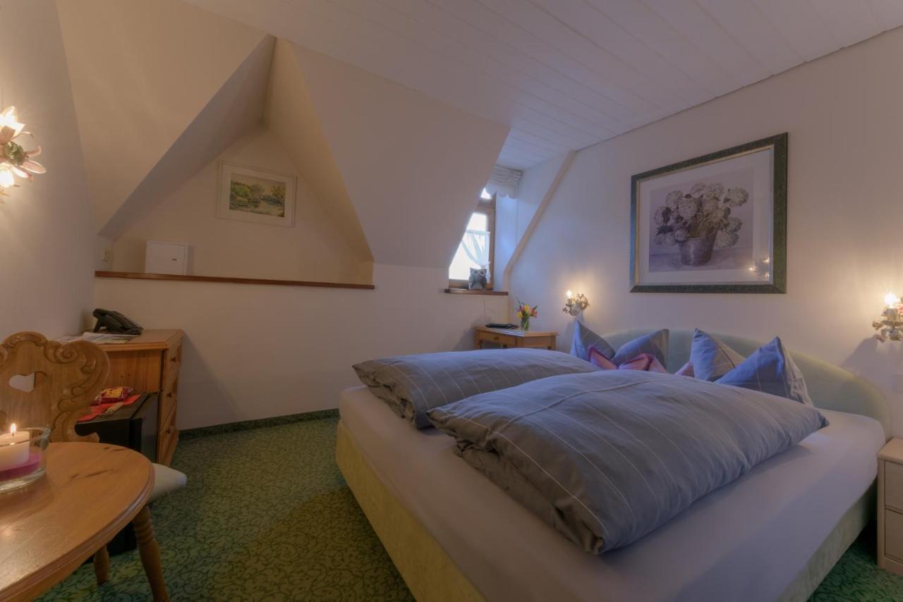 Hotel "Malerwinkel" Gmbh Seeon-Seebruck Dış mekan fotoğraf